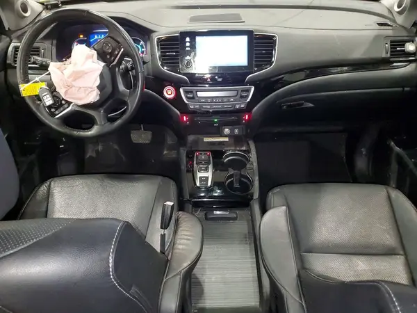 5FNYF6H06MB040776 2021 HONDA PILOT - Image 8