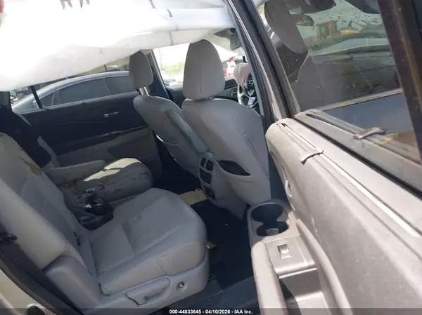 5FNYF6H06MB043287 2021 HONDA PILOT - Image 8