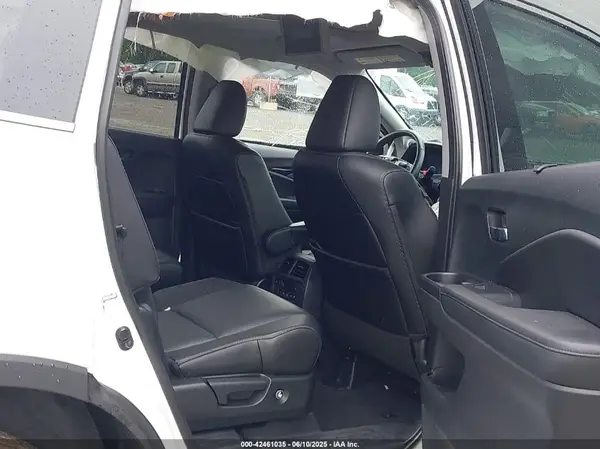 5FNYF6H06NB061838 2022 HONDA PILOT - Image 8