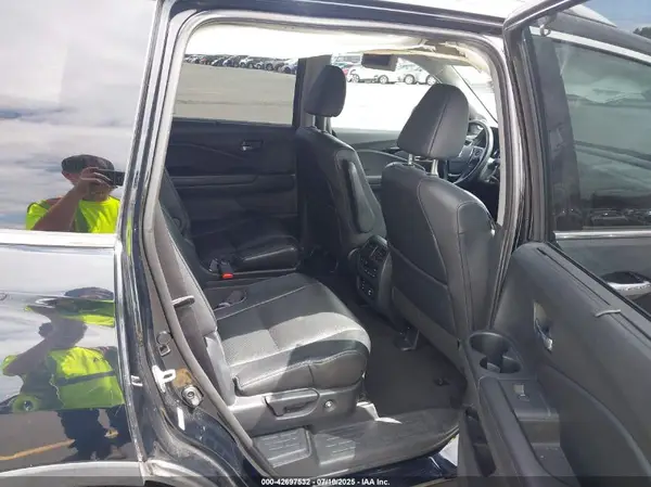 5FNYF6H07GB031556 2016 HONDA PILOT - Image 8
