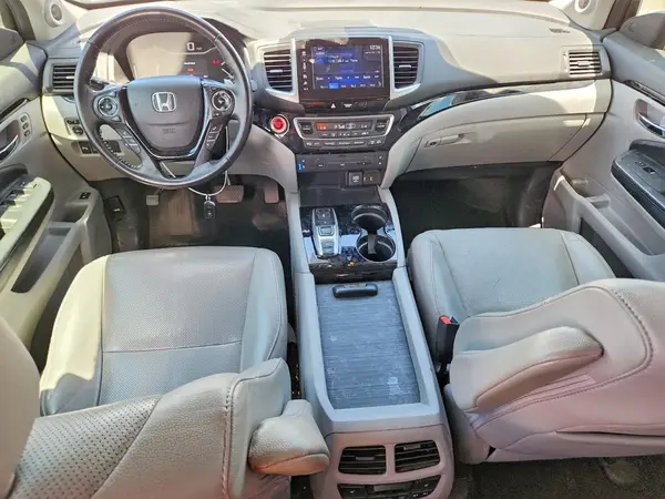 5FNYF6H07HB003192 2017 HONDA PILOT - Image 8