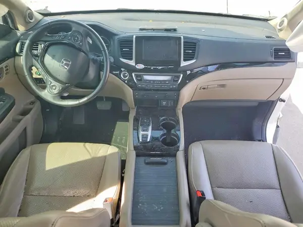 5FNYF6H07HB009168 2017 HONDA PILOT - Image 8