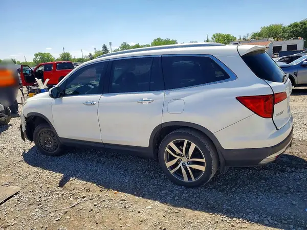 5FNYF6H07HB011826 2017 HONDA PILOT - Image 2