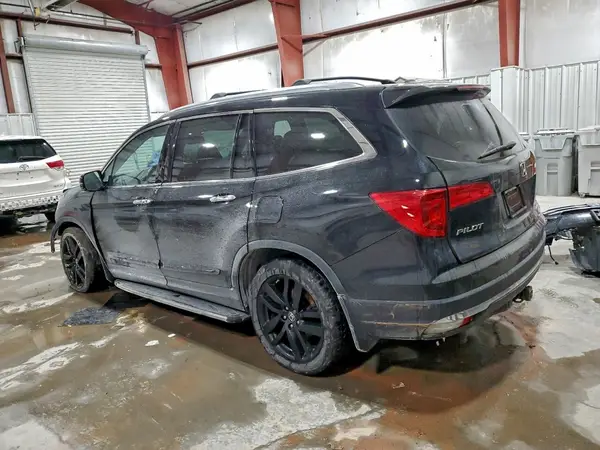 5FNYF6H07HB013771 2017 HONDA PILOT - Image 2