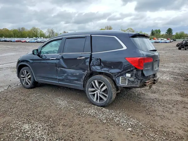 5FNYF6H07HB063750 2017 HONDA PILOT - Image 2