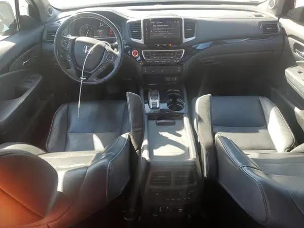 5FNYF6H07HB075560 2017 HONDA PILOT - Image 8