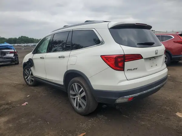 5FNYF6H07HB100022 2017 HONDA PILOT - Image 2