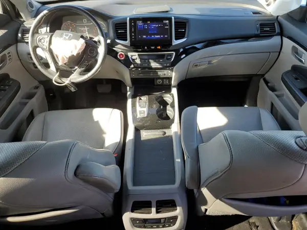 5FNYF6H07HB100652 2017 HONDA PILOT - Image 8