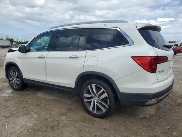 5FNYF6H07HB103244 2017 HONDA PILOT - Image 2