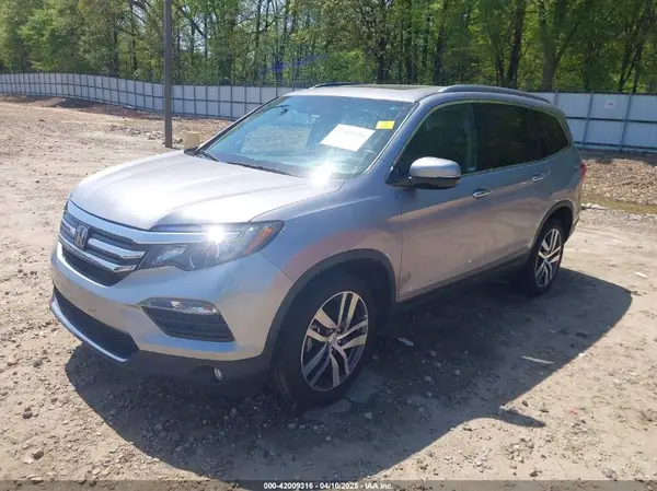5FNYF6H07JB001030 2018 HONDA PILOT - Image 2