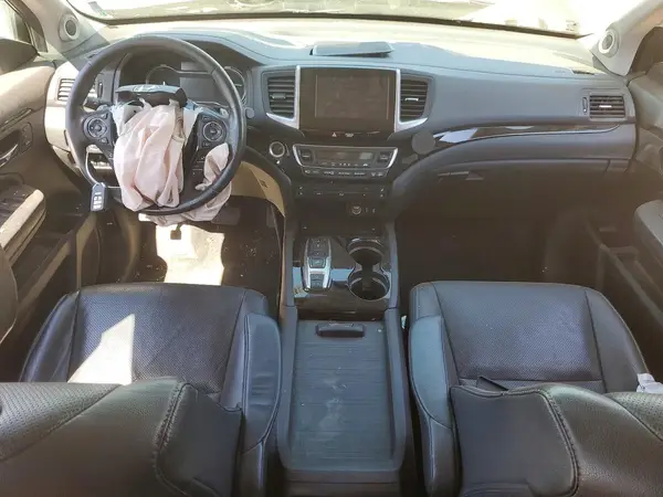 5FNYF6H07JB003229 2018 HONDA PILOT - Image 8