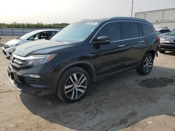 5FNYF6H07JB029975 2018 HONDA PILOT - Image 1