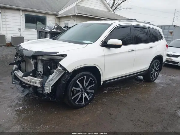 5FNYF6H07KB000106 2019 HONDA PILOT - Image 2