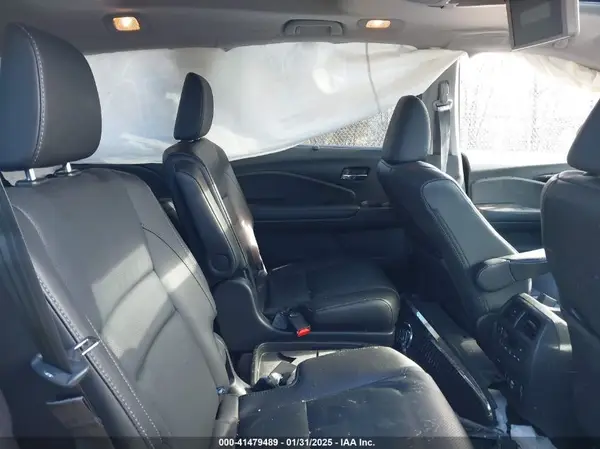 5FNYF6H07KB060242 2019 HONDA PILOT - Image 8