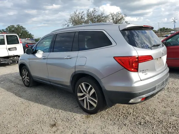 5FNYF6H08GB019965 2016 HONDA PILOT - Image 2
