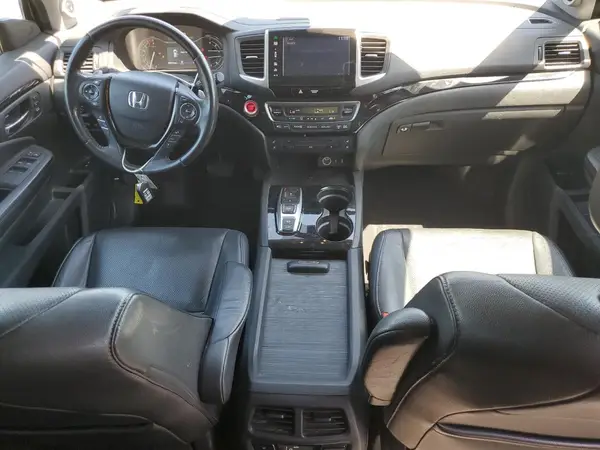 5FNYF6H08GB038628 2016 HONDA PILOT - Image 8
