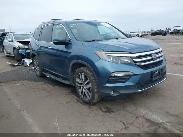 5FNYF6H08GB039682 2016 HONDA PILOT - Image 1
