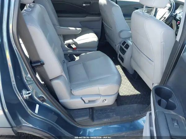 5FNYF6H08GB127504 2016 HONDA PILOT - Image 8