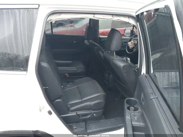 5FNYF6H08HB018378 2017 HONDA PILOT - Image 8