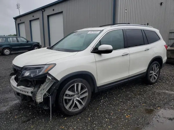 5FNYF6H08HB029204 2017 HONDA PILOT - Image 1