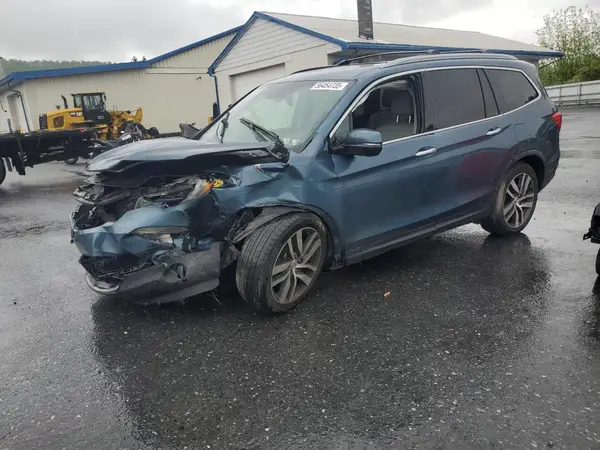 5FNYF6H08HB042664 2017 HONDA PILOT - Image 1