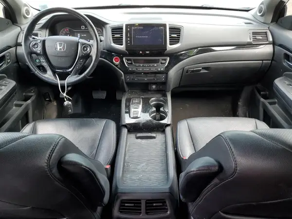 5FNYF6H08HB050067 2017 HONDA PILOT - Image 8