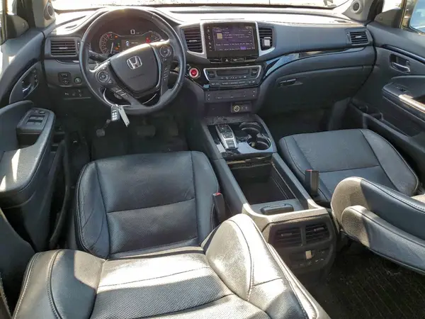 5FNYF6H08HB054880 2017 HONDA PILOT - Image 8