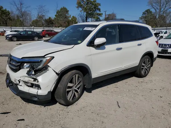 5FNYF6H08HB063420 2017 HONDA PILOT - Image 1