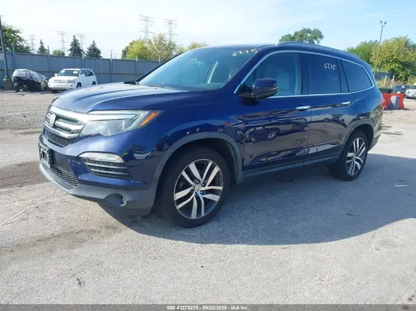 5FNYF6H08HB067242 2017 HONDA PILOT - Image 2