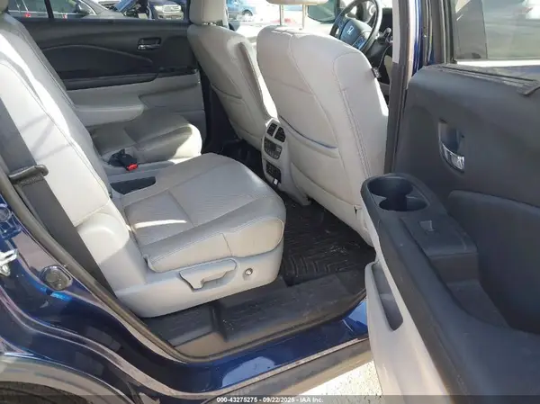 5FNYF6H08HB067242 2017 HONDA PILOT - Image 8