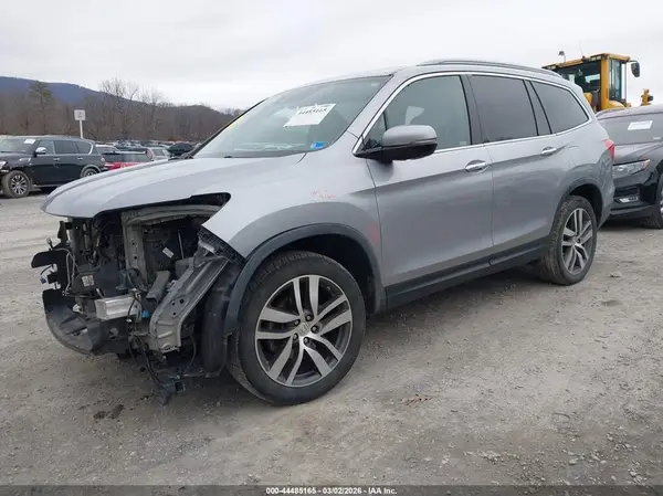 5FNYF6H08HB094456 2017 HONDA PILOT - Image 2