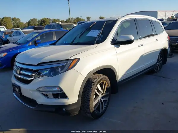 5FNYF6H08HB094750 2017 HONDA PILOT - Image 2