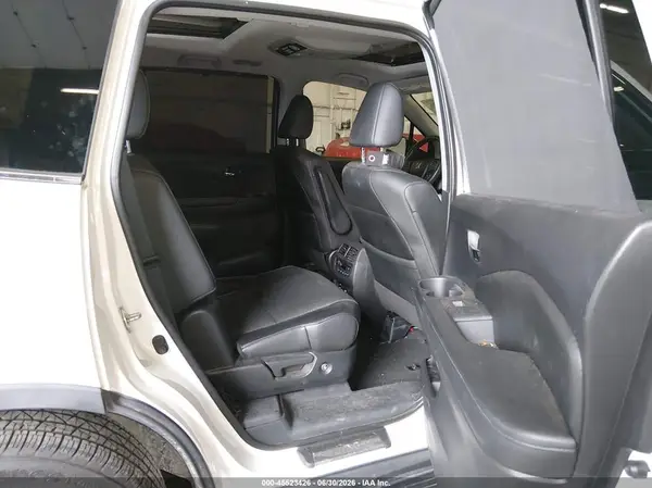 5FNYF6H08JB024154 2018 HONDA PILOT - Image 8