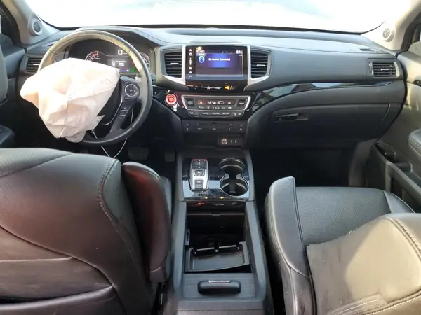5FNYF6H08JB067425 2018 HONDA PILOT - Image 8