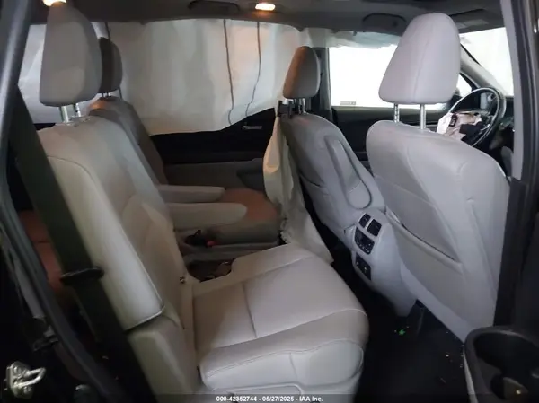 5FNYF6H08KB004312 2019 HONDA PILOT - Image 8