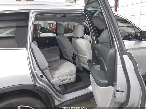5FNYF6H08NB037542 2022 HONDA PILOT - Image 8