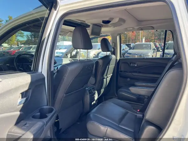 5FNYF6H08NB061842 2022 HONDA PILOT - Image 8