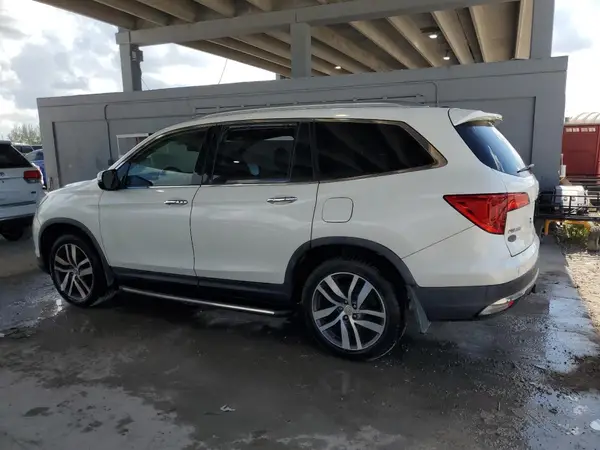 5FNYF6H09GB030800 2016 HONDA PILOT - Image 2