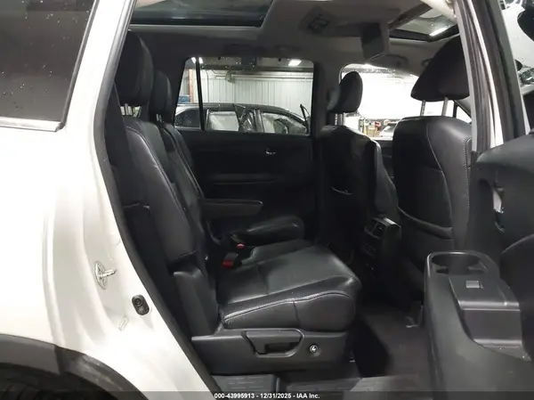 5FNYF6H09GB038332 2016 HONDA PILOT - Image 8