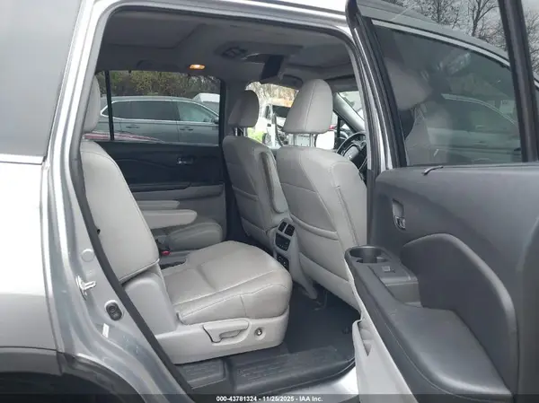 5FNYF6H09GB050576 2016 HONDA PILOT - Image 8