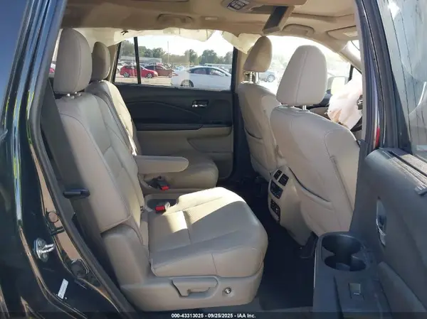 5FNYF6H09GB072299 2016 HONDA PILOT - Image 8
