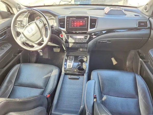 5FNYF6H09HB010886 2017 HONDA PILOT - Image 8