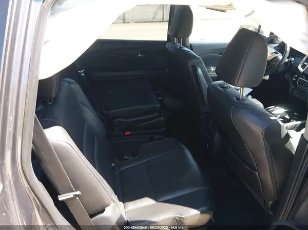 5FNYF6H09HB046366 2017 HONDA PILOT - Image 8