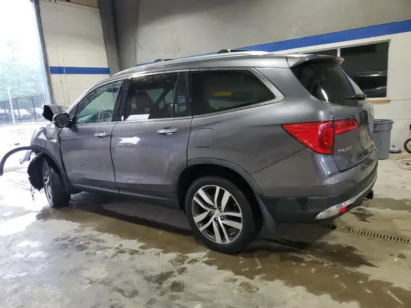 5FNYF6H09HB048442 2017 HONDA PILOT - Image 2
