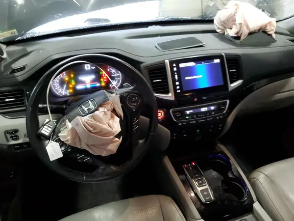 5FNYF6H09HB048442 2017 HONDA PILOT - Image 8