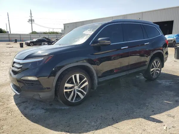 5FNYF6H09HB099570 2017 HONDA PILOT - Image 1
