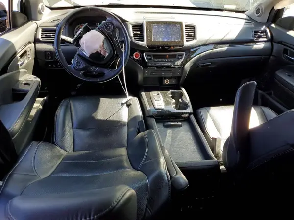 5FNYF6H09HB100264 2017 HONDA PILOT - Image 8
