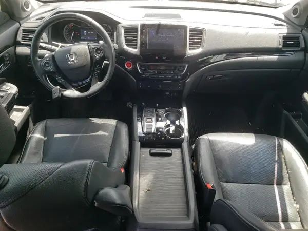 5FNYF6H09JB044557 2018 HONDA PILOT - Image 8