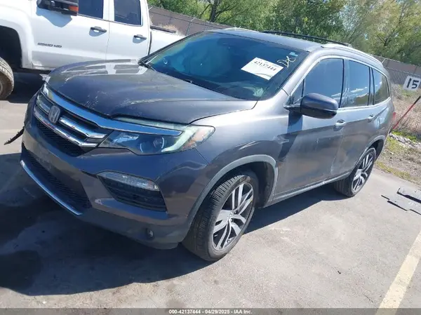 5FNYF6H09JB049628 2018 HONDA PILOT - Image 2