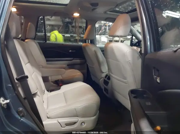5FNYF6H09KB023256 2019 HONDA PILOT - Image 8